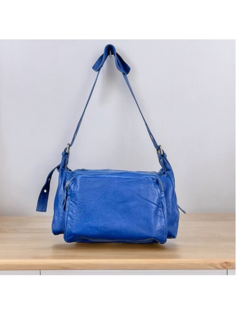 Rabeanco Extra Large Weekend Travel Bag in Cobalt Blue Leather